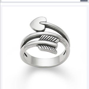 Arrow & Heart Ring